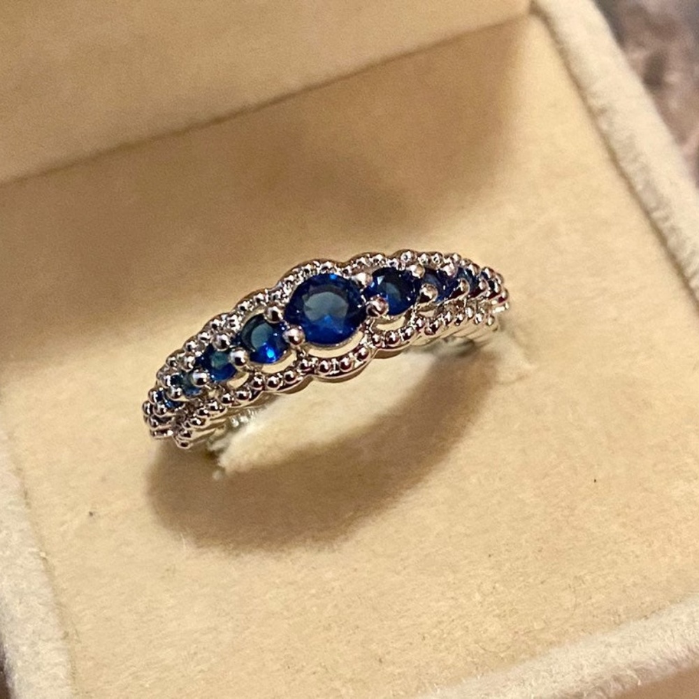 Sapphire Ring